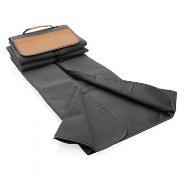 Logotrade Werbegeschenke das Foto: Impact Aware™ RPET Picknickdecke mit PU-Tasche