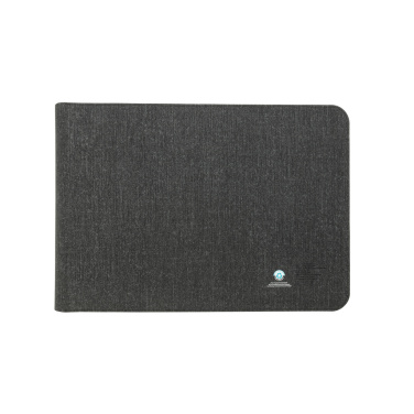 Logotrade Logogeschenke das Foto: Swiss Peak magnet. 15,6" Laptop-Sleeve mit 15W Ladefunktion