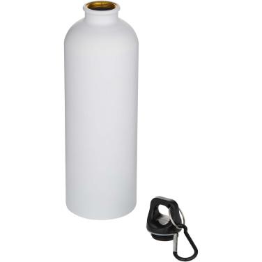 Logotrade Werbeartikel das Foto: Oregon 750 ml matte RCS-zertifizierte, einwandige Trinkflasche aus recyceltem Edelstahl mit Karabinerhaken