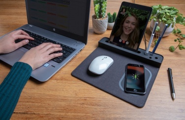Logotrade promotional merchandise picture of: Air mousepad with 5W wireless charging and USB