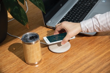 Logo trade promotional gifts picture of: 5W Wheat straw wireless charger