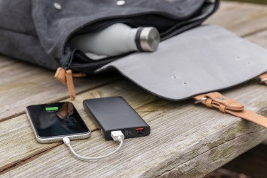 Logotrade business gift image of: Aluminium 18W 10.000 mAh PD Powerbank