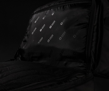 Logotrade corporate gift image of: Swiss Peak RFID duffle with suitcase opening