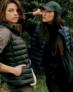 Logo trade promotional item photo of: Iqoniq Meru women recycled polyester bodywarmer
