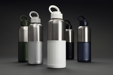 Logotrade promotional giveaway image of: Ripple RCS R-steel leakproof water bottle with handle 750ML