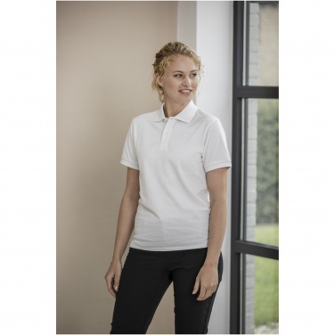 Logo trade ärikingituse pilt: Emerald lühikeste varrukatega unisex Aware™ taaskasutatud polo