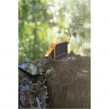 Logo trade reklaamtooted foto: Xtorm XR201 Xtreme 10 000 mAh 20 W QC3.0 veekindel vastupidav akupank koos taskulambiga
