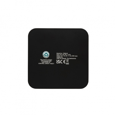 Logo trade meened foto: RCS taaskasutatud plastist 10 W juhtmeta laadija USB-portidega