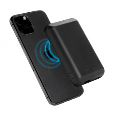 Logotrade reklaamtooted pilt: Magnetiline 5000 mAh 5W juhtmevaba akupank
