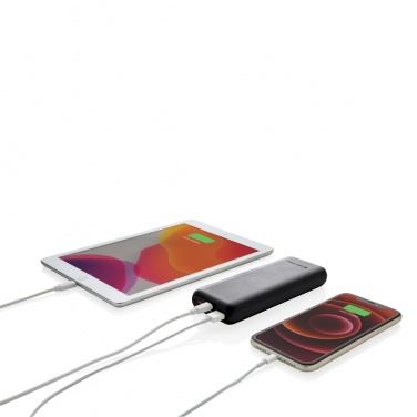 Logotrade firmakingid pilt: Urban Vitamin Pasadena 20 000 mAh 18W PD toitepank