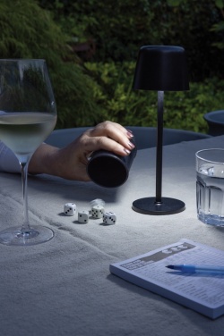 Logotrade ärikingi foto: Zenic RCS taaskasutatud plastikust USB taaslaetav laualamp