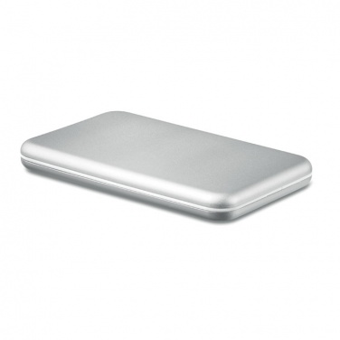 Logotrade ärikingid pilt: 4000 mAH päikesepatareiga akupank