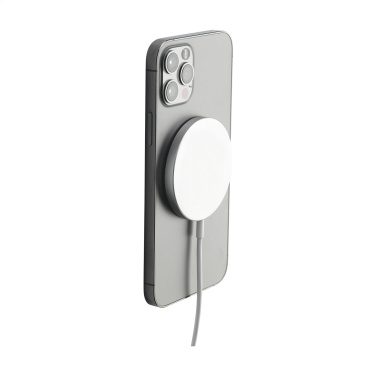 Logotrade ärikingid pilt: Force MagSafe 10 W taaskasutatud juhtmevaba laadija