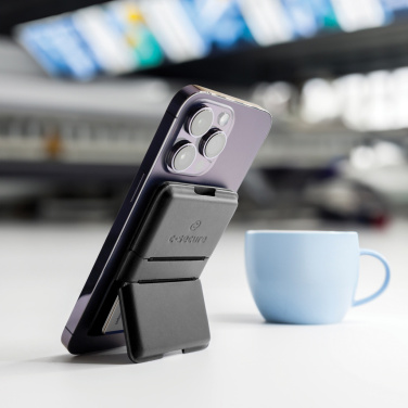 Logotrade reklaamtoote foto: C-Secure MagSafe kaardihoidja telefonile