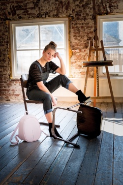 Logotrade liikelahjat kuva: Elle Fashion -varkaudenestoreppu