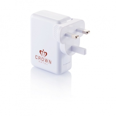Logotrade liikelahja tuotekuva: Matkapistoke 4 USB-portilla