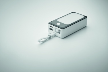 Logotrade mainoslahja ja liikelahja kuva: 10000 mAh tehopankki COB:llä