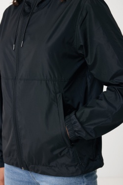 Логотрейд pекламные продукты картинка: Легкая куртка Iqoniq Logan из переработанного полиэстера