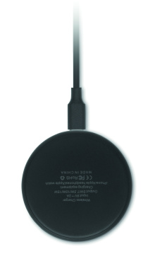 Лого трейд pекламные cувениры фото: 3 in 1 wireless charger 15W
