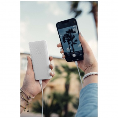 Logotrade reklamprodukter bild: Xtorm XG210 Go2 snabbladdande powerbank på 15 W, 10 000 mAh