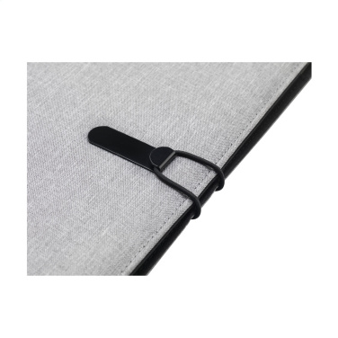 Logotrade kampanjprodukter bild: Quest Portfolio RCS RPET A4 dokumentmapp