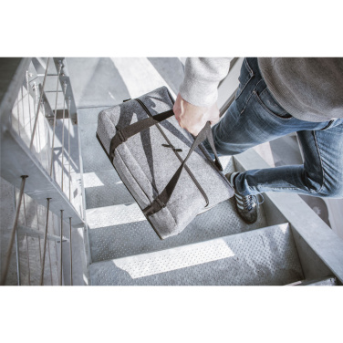 Logotrade profilreklam bild: Feltro GRS RPET Weekend Bag resväska