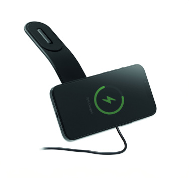 Logotrade reklamprodukter bild: 15W magnetisk mobil laddare